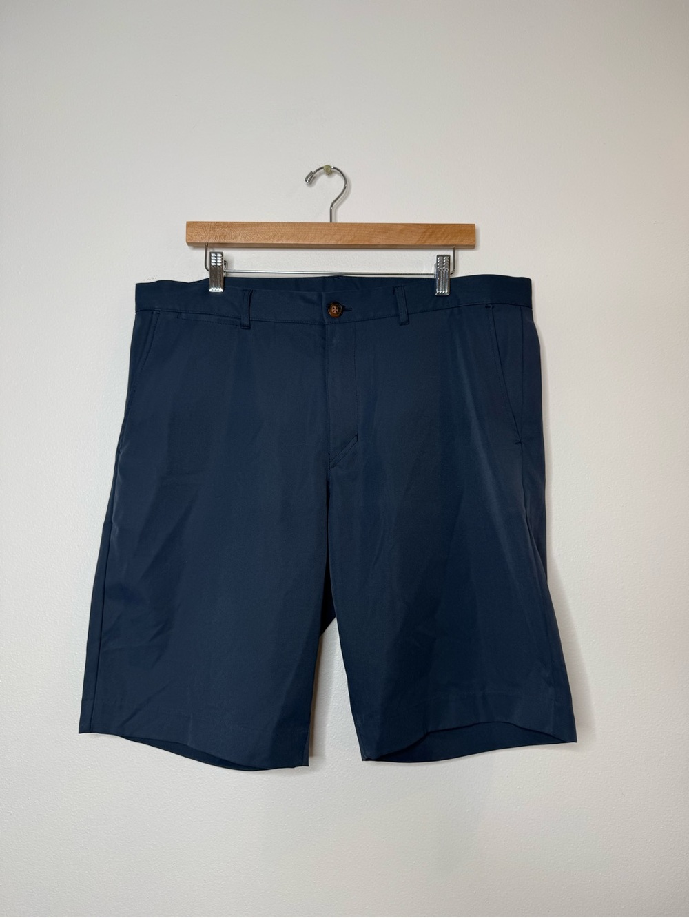 Men’s Extracurricular Premium performance Hybrid Golf Shorts 10” inseam in navy